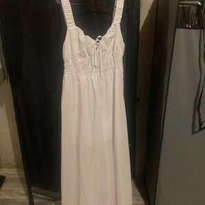 Elegant White Maxi Dress